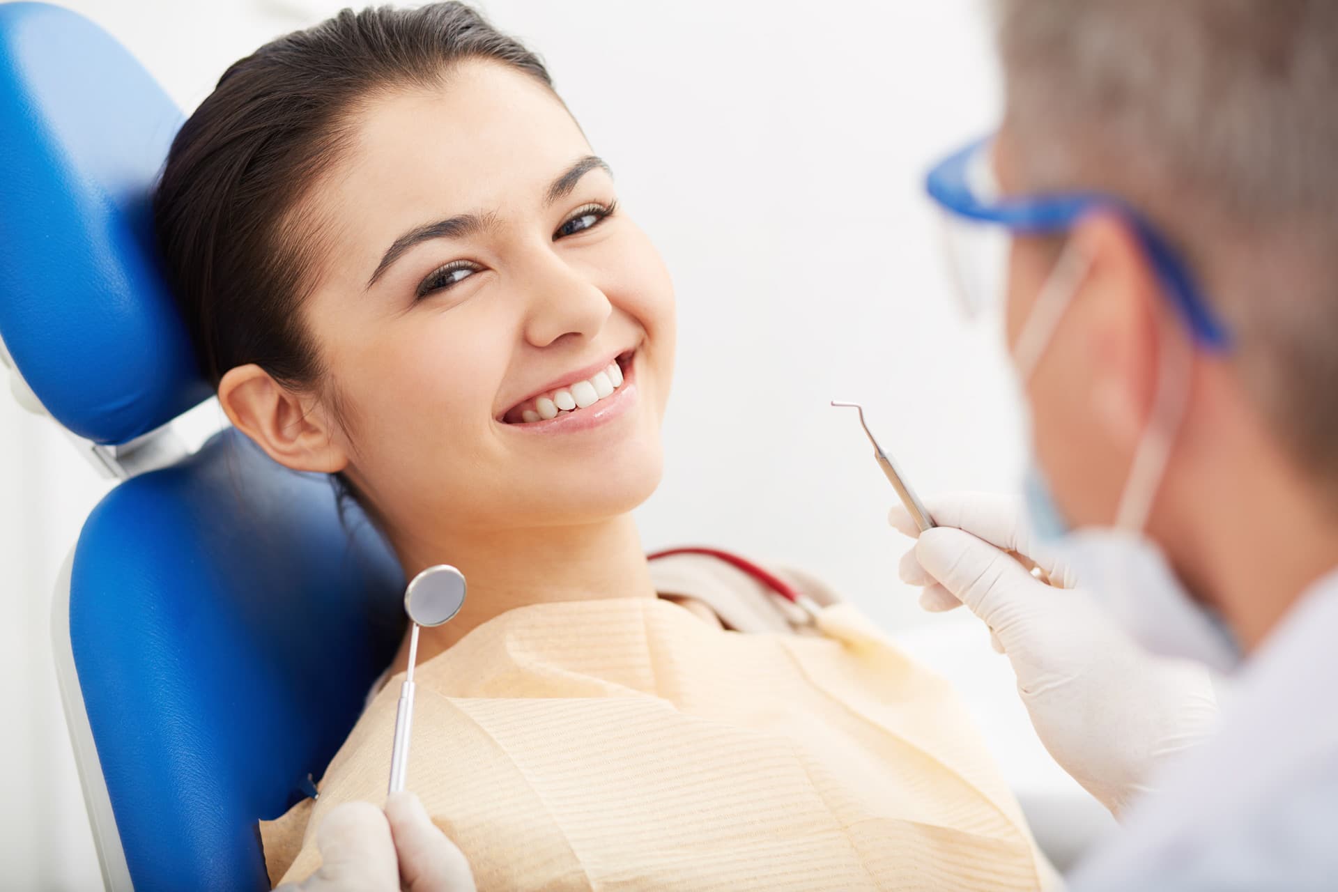 Contacte con clinica dental en A Coruña